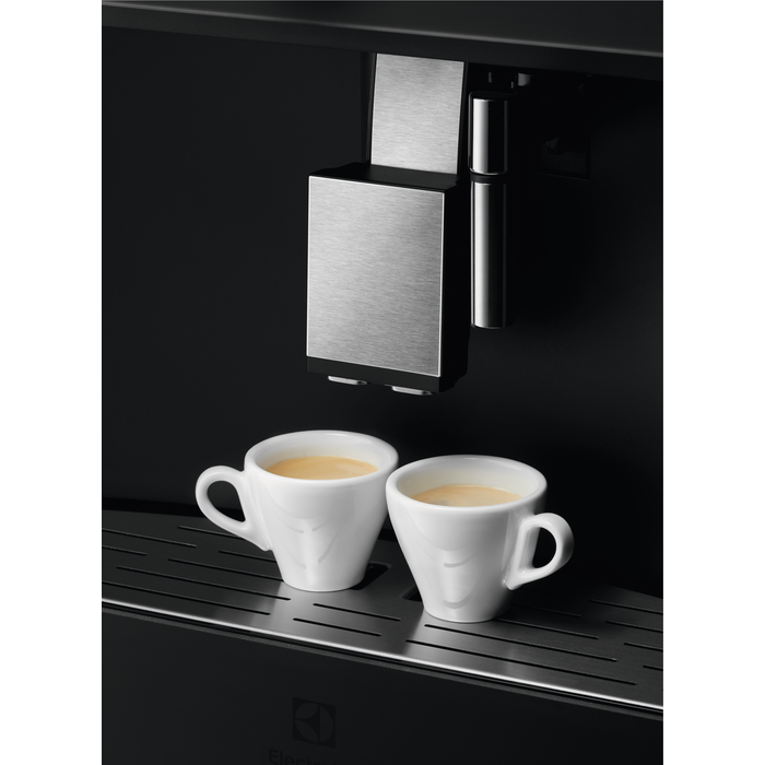 Electrolux - Vestavné automaty na espresso - EBC85X